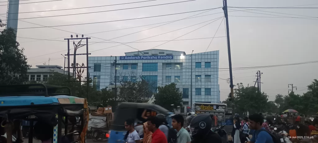 adarsh pariksha kendra sector 64 near metro station 59