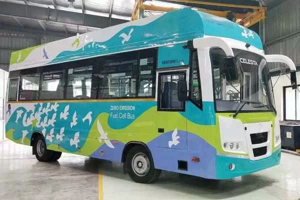 first hydrogen fuel cell bus in india
